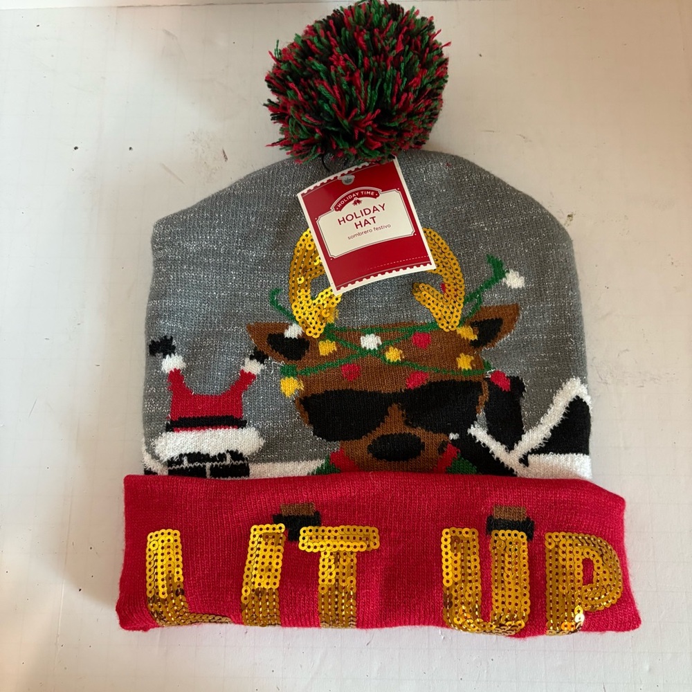Holiday Beanie with Pom Pom - Gray and Red